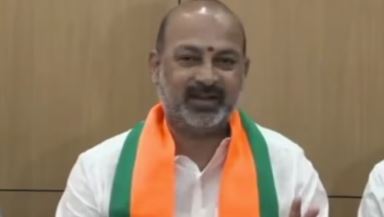 तेलंगाना और कर्नाटक की सत्ता छोड़कर मिसाल पेश करे कांग्रेस: संजय कुमार